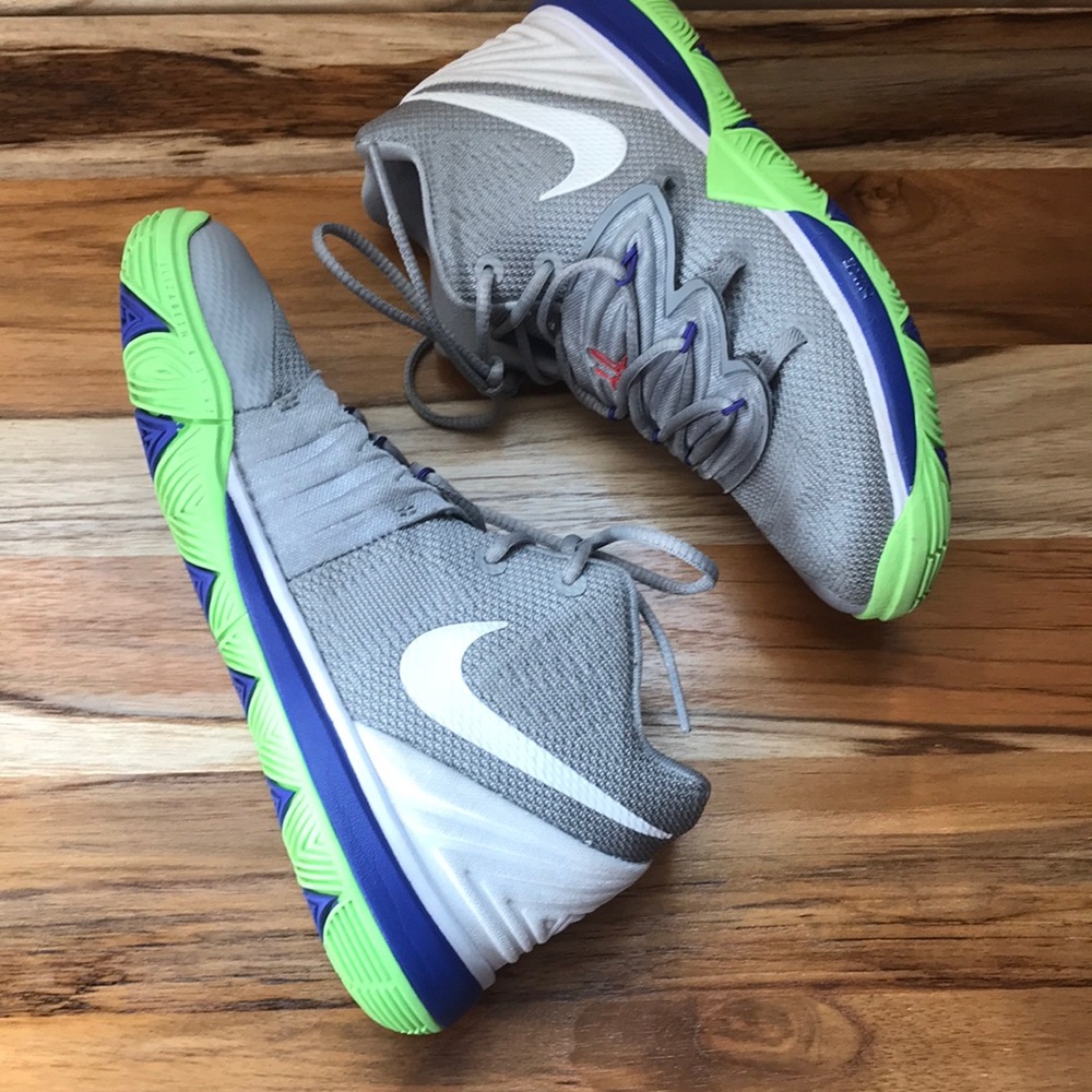 🏀 NIKE- Kyrie 5 Basketball shoes